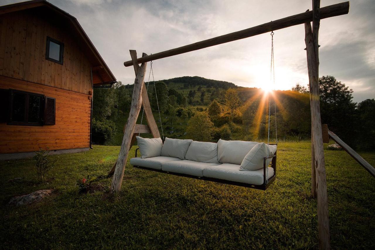 Father'S Land Rakovica Buitenkant foto